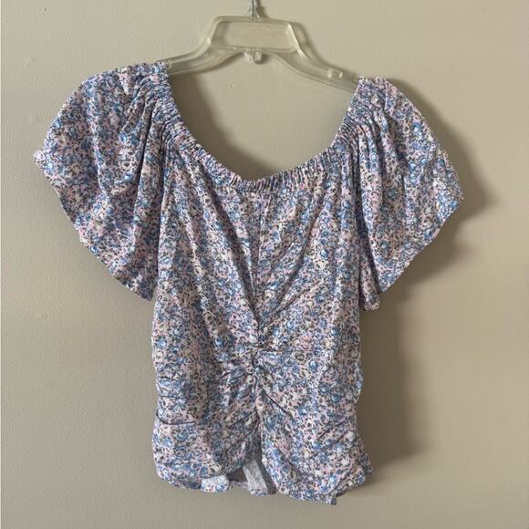 ASTR NWT Flutter Sleeve Faux Wrap Pink Blue Ditsy Floral Blouse size Medium - Picture 6 of 6